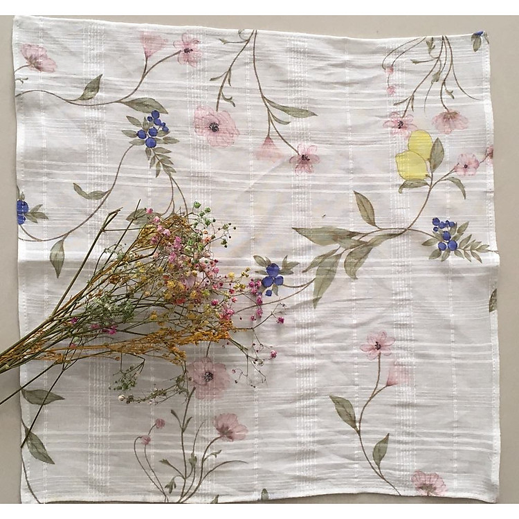 Khăn mùi xoa thanh lịch may thủ công