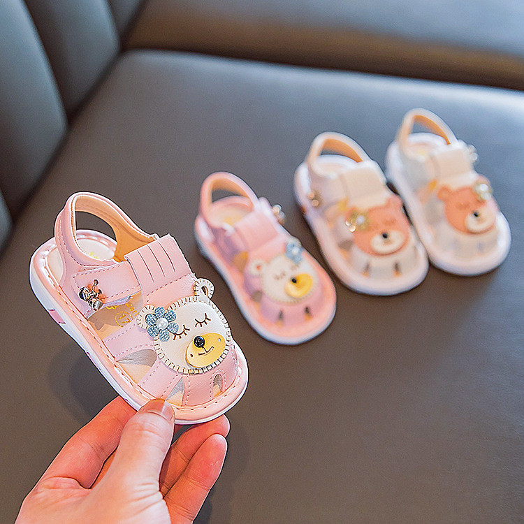 Giày tập đi - Sandal cho bé trai bé gái tập đi đế mềm chống trơn trượt, phát tiếng kêu phong cách Hàn Quốc