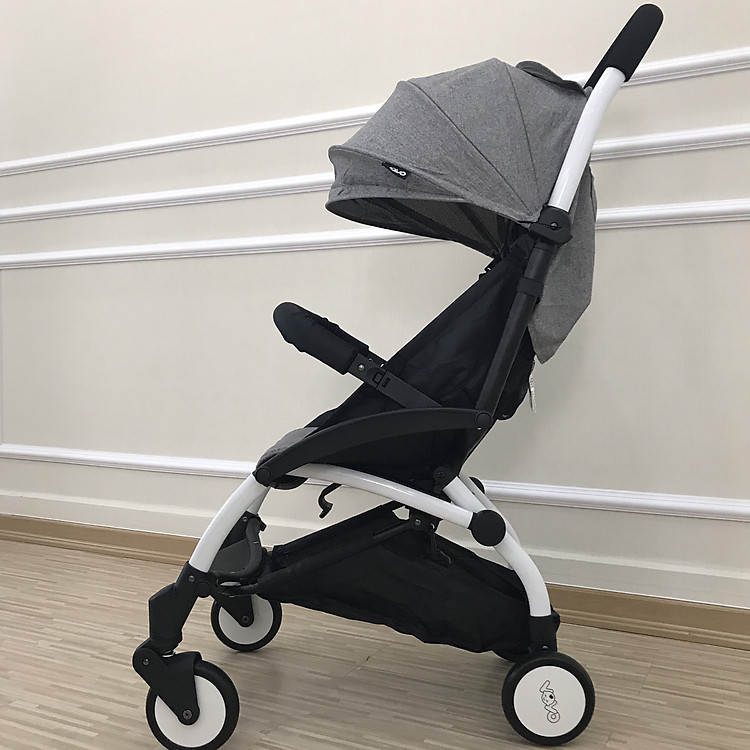 Xe đẩy Vovo 1 chiều 3 tư thế, tải trọng 50kg, dễ dàng gấp gọn, trọng lượng chỉ 5.8 kg, gấp nhanh 1 tay chỉ với 1 nút bấm