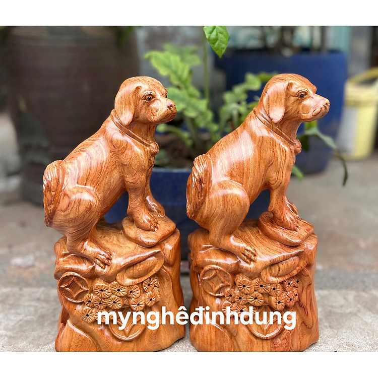 Tượng con chó (cún ) phong thủy bằng gỗ hương đá cao 20x8x6cm