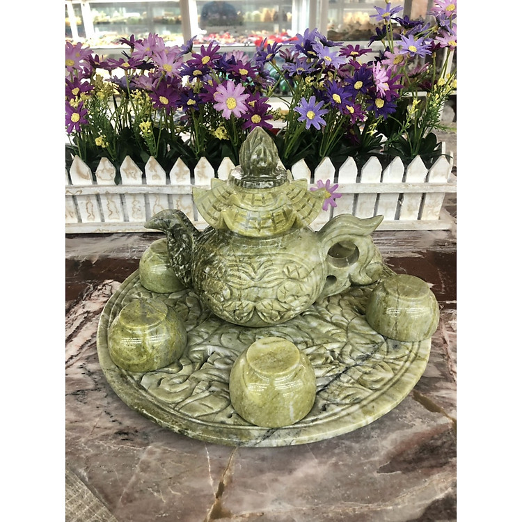 Bộ ấm trà chạm rồng đá ngọc serpentine