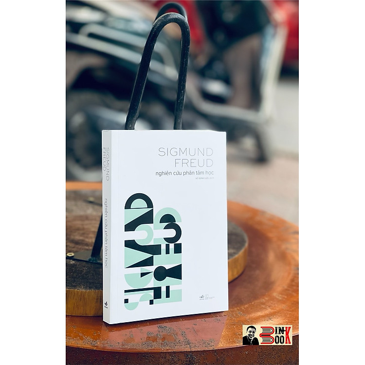 SIGMUND FREUD NGHIÊN CỨU PHÂN TÂM HỌC