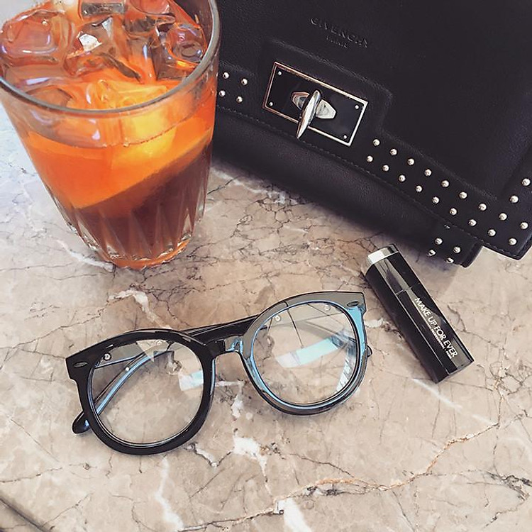 Kính Gọng Nhựa Mắt Tròn To Bản Đen Bóng Cube Thay Được Mắt Cận