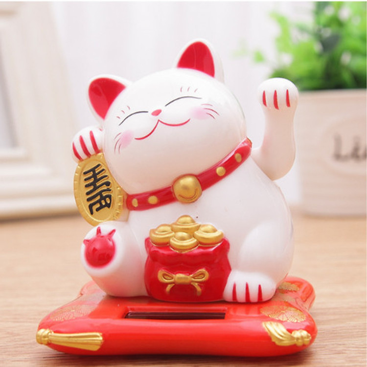 Mèo thần tài vẫy tay năng lượng mặt trời size 10