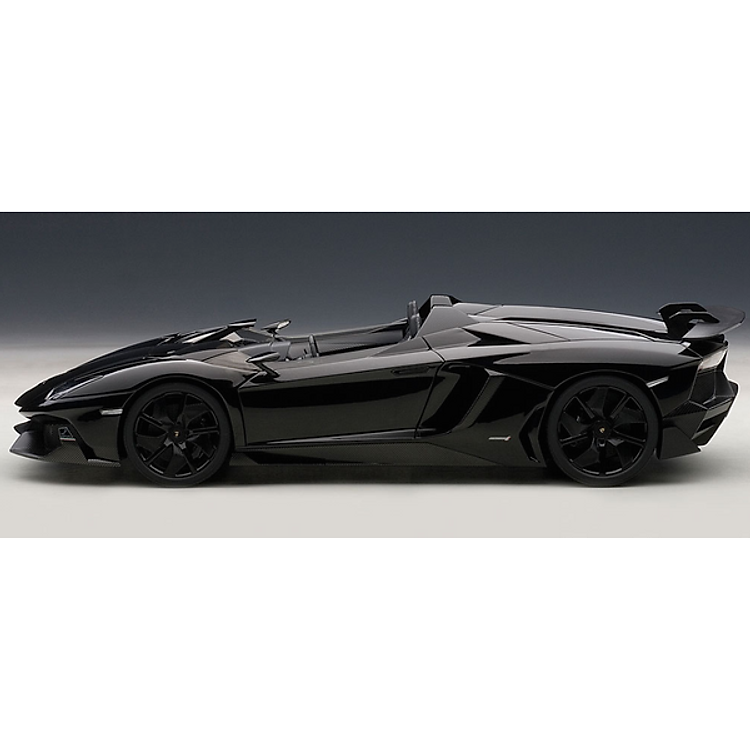 Xe Mô Hình Lamborghini Aventador J 1:18 Chính hãng Ưu đãi - Hình ảnh 2