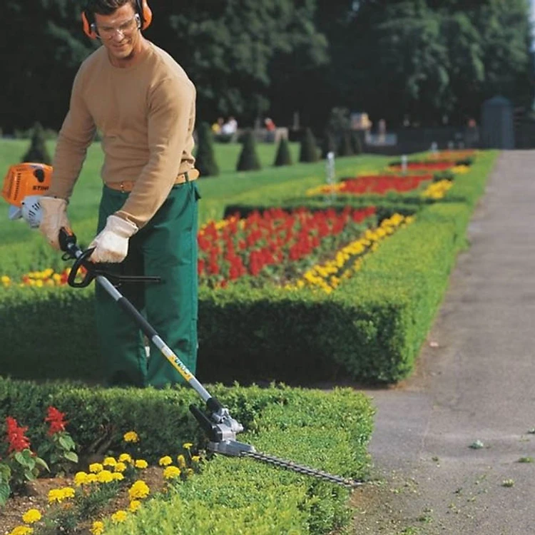 Cách sử dụng máy cắt cỏ