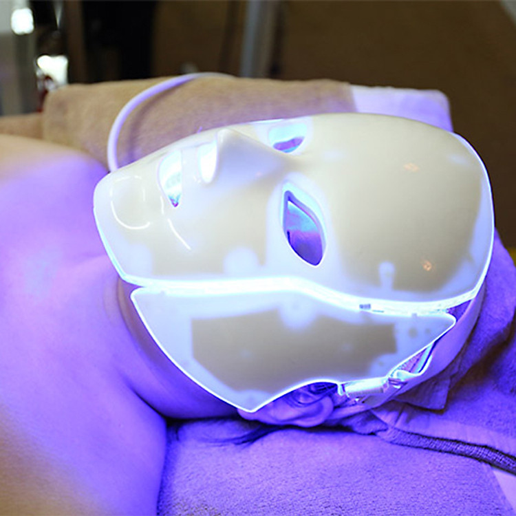 Liệu Trình Trị Thâm Bằng Serum Vitamin C Obagi Tại Thiên Ngân Spa