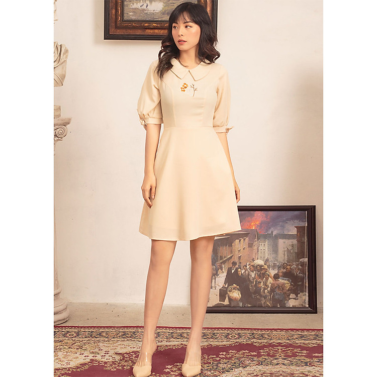 Đầm xòe nữ GUMAC thiết kế Tay Nơ Thêu Ngực Da462 xinh xắn sang trọng tay bo cột nơ dễ thương cổ bẻ trẻ trung tùng xòe