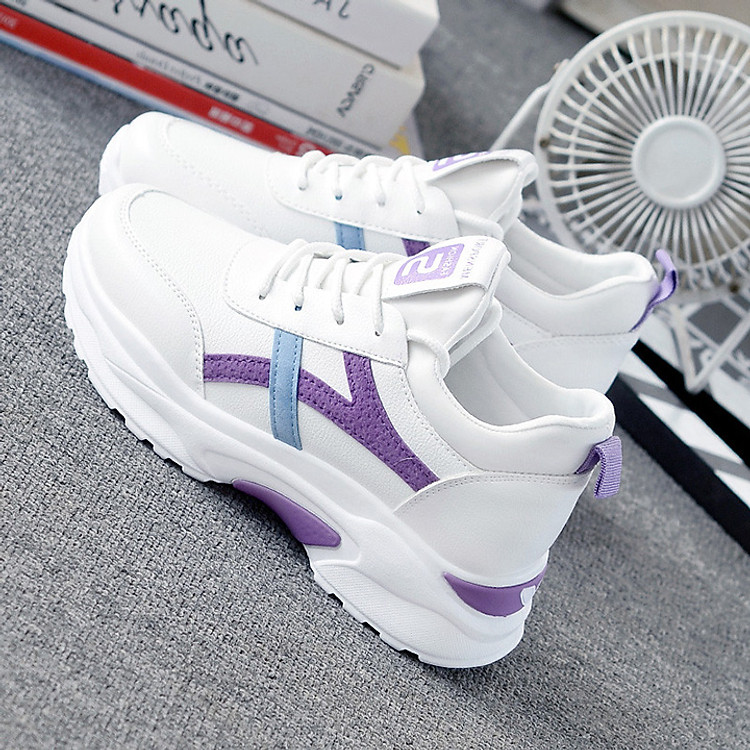 Giày thể thao nữ