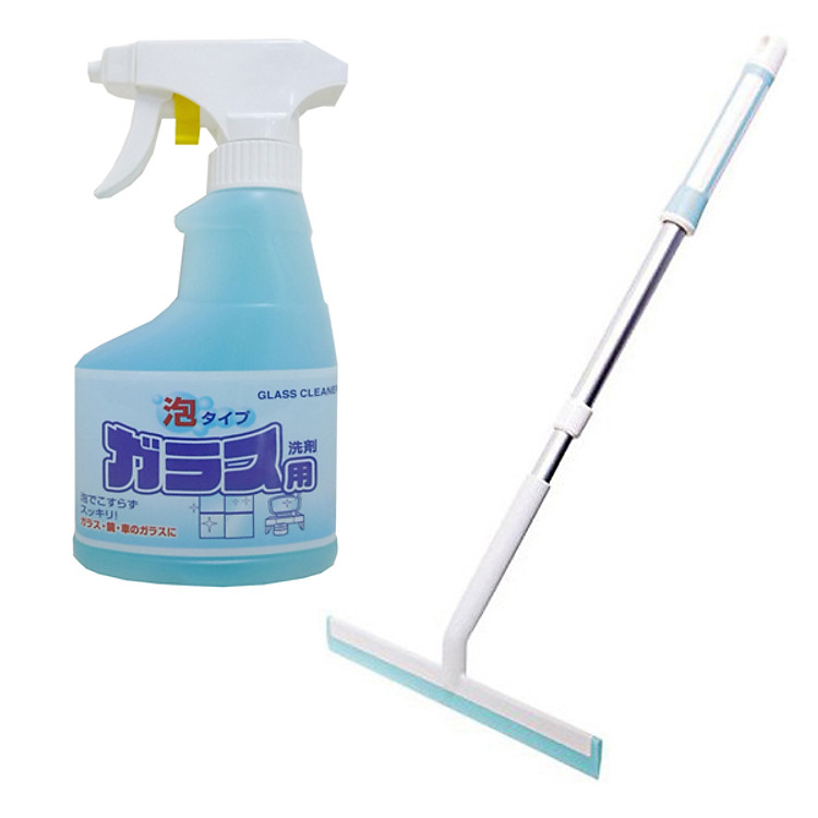 Combo Dụng cụ lau kính cán dài + Chai xịt vệ sinh kính 300ml Rocket nội địa Nhật Bản