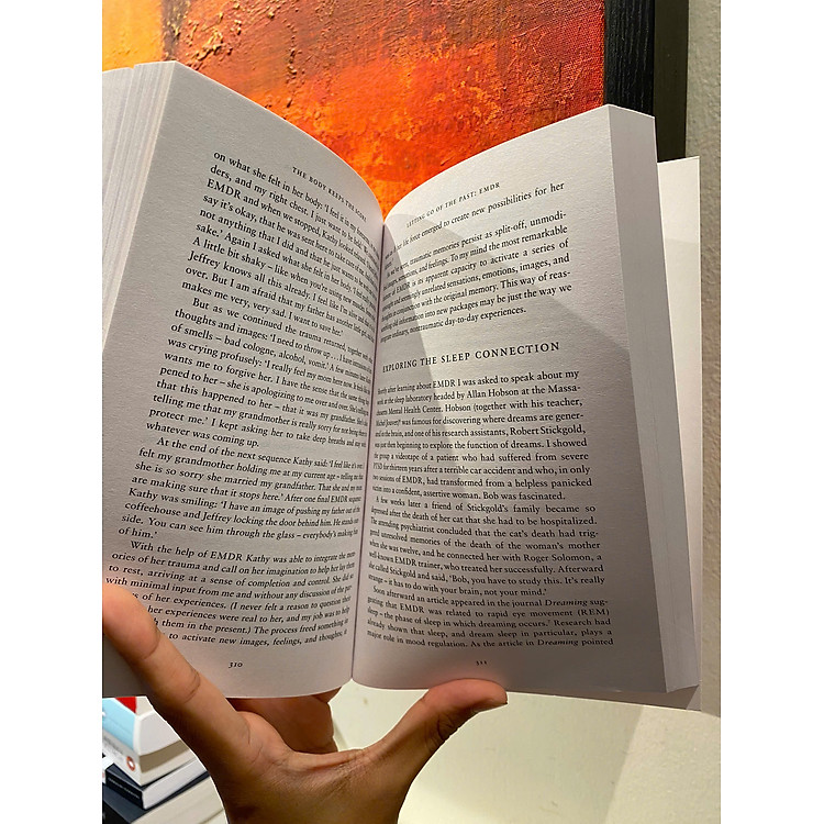 The Body Keeps the Score: Mind, Brain & Body in Transformation of Trauma - Ảnh 5