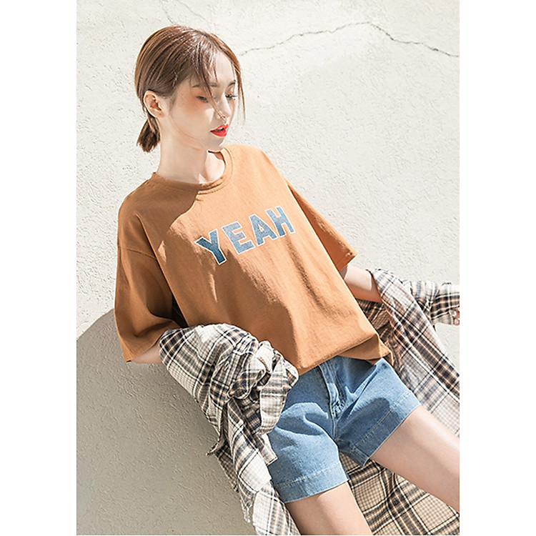 Áo Phông Nữ YEAH