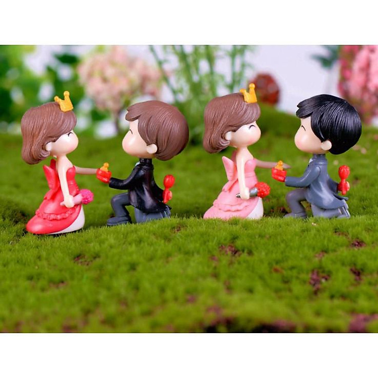 Mô hình cô dâu chú rể trong hôn lễ kiểu phương Tây