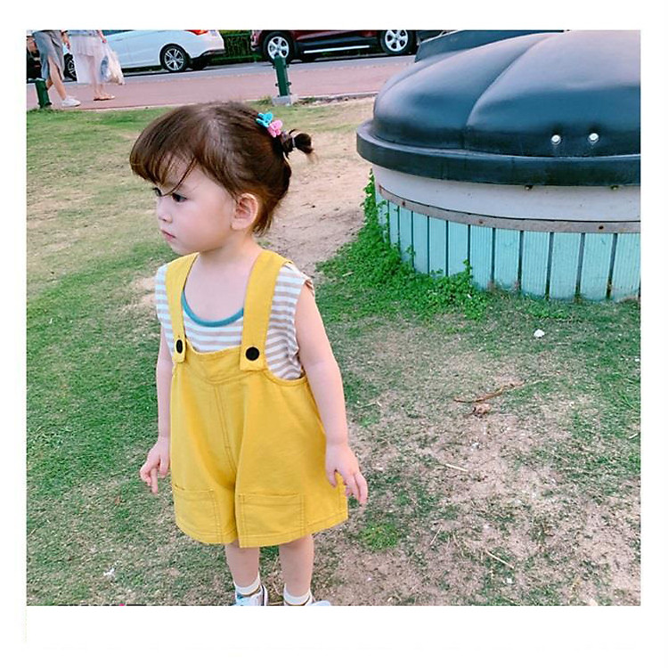 Quần yếm cho bé