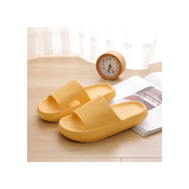 Dép quai ngang nữ Bánh mì Đế cao, chống nước, chống trơn trượt , cực cute đáng yêu HOt 2020 - DCS08