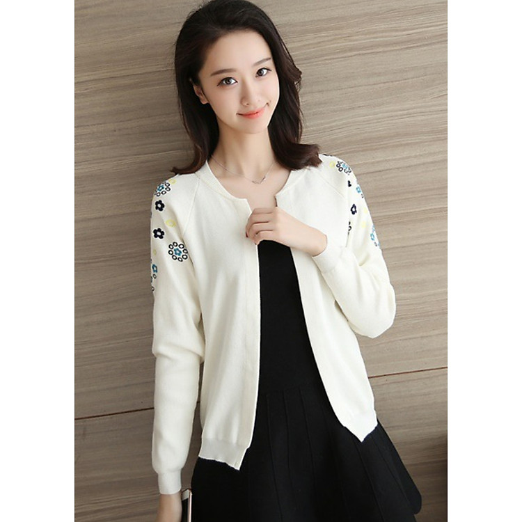 Áo Khoác Nhẹ Thêu Hoa ALN020