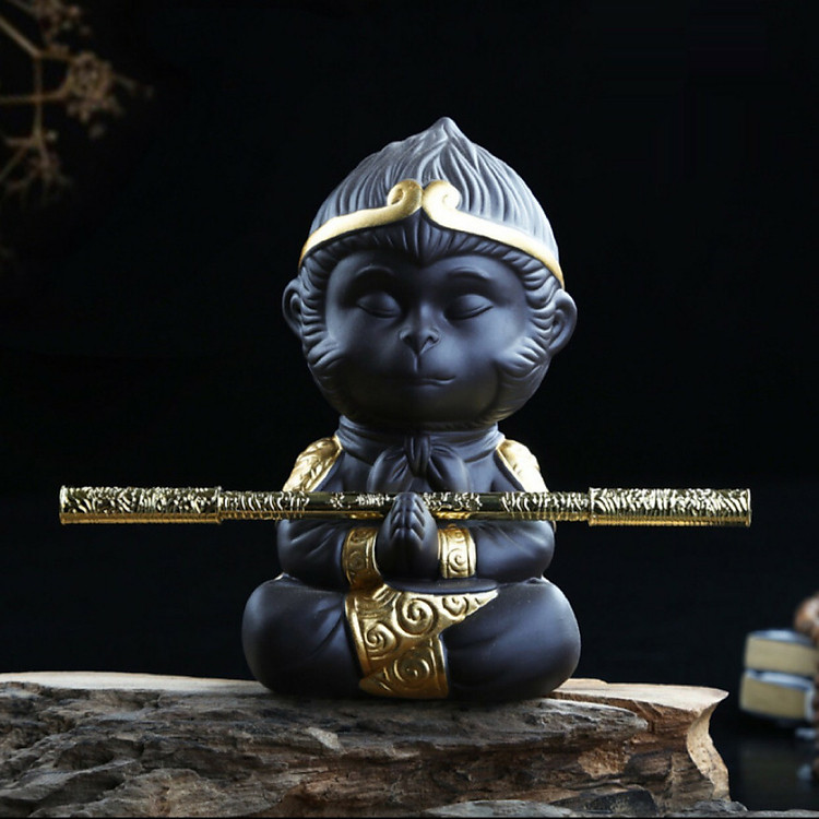 TƯỢNG TÔN NGỘ KHÔNG CHẮP TAY