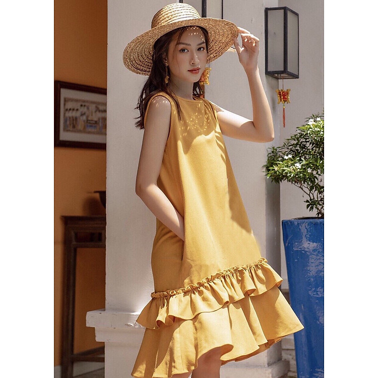 Đầm vàng tùng nhúng bèo