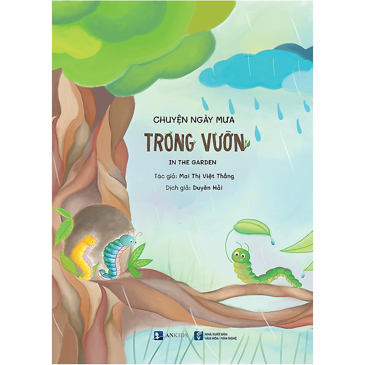 Sách Chuyện Ngày Mưa - Trong Vườn - In The Garden