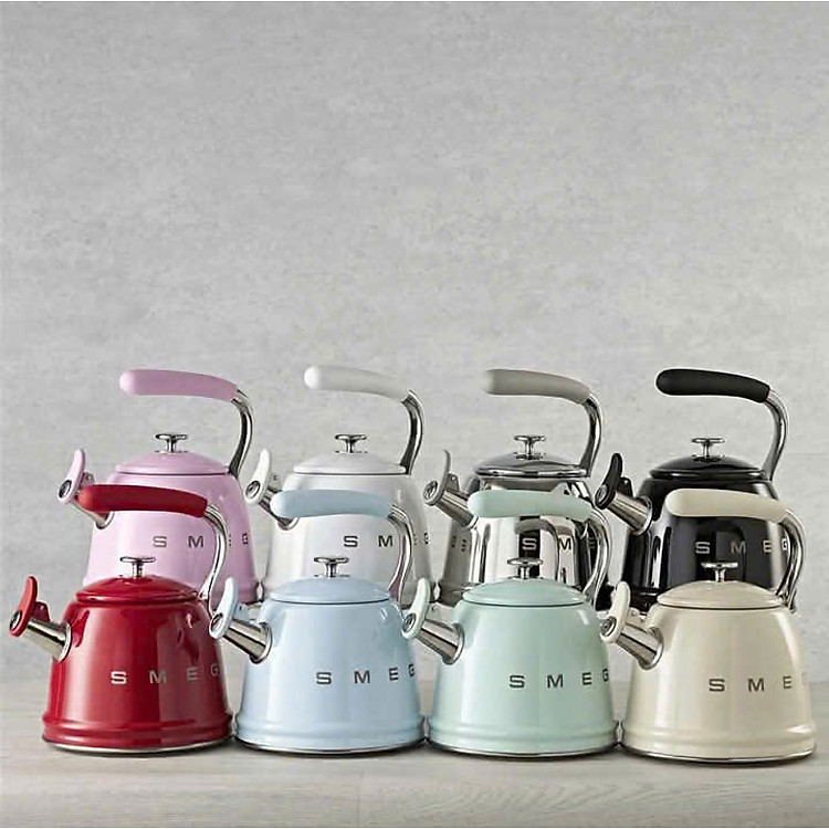 Ấm đun nước bếp từ Smeg dung tích 2,3 Lít Hàng chính hãng