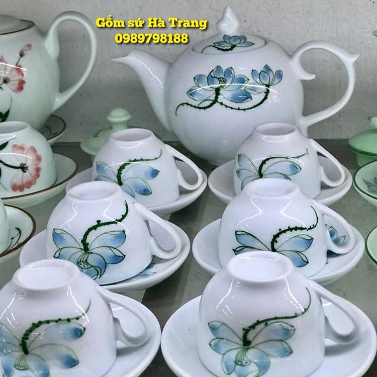 Ấm chén Bát Tràng cao cấp Ấm chóp lửa hoạ tiết sen xanh