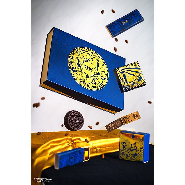 Bộ Bánh Trung Thu Socola Ánh Trăng MB xanh coban SHE Chocolate