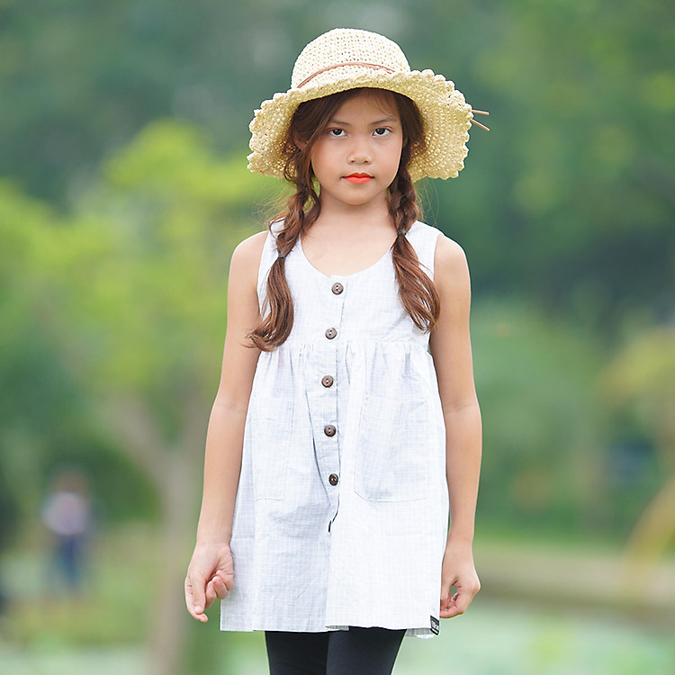 Đầm Bé Gái Caro Xám Nút Ngực Kika K050