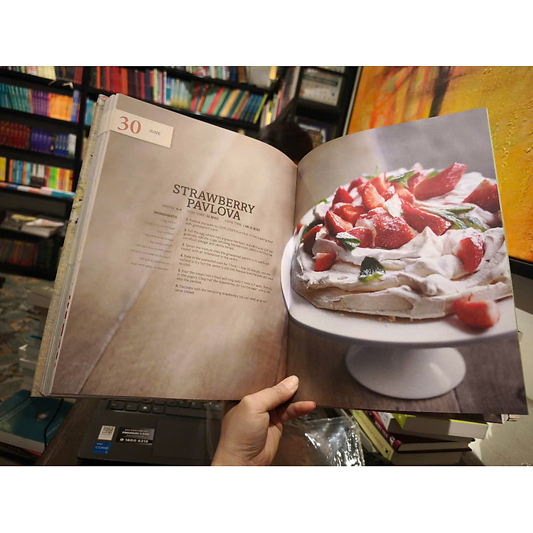 A Year Full of Recipes: 365 Recipes, One for Every Day of the Year Plus 1 for a Leap Year - Ảnh 7