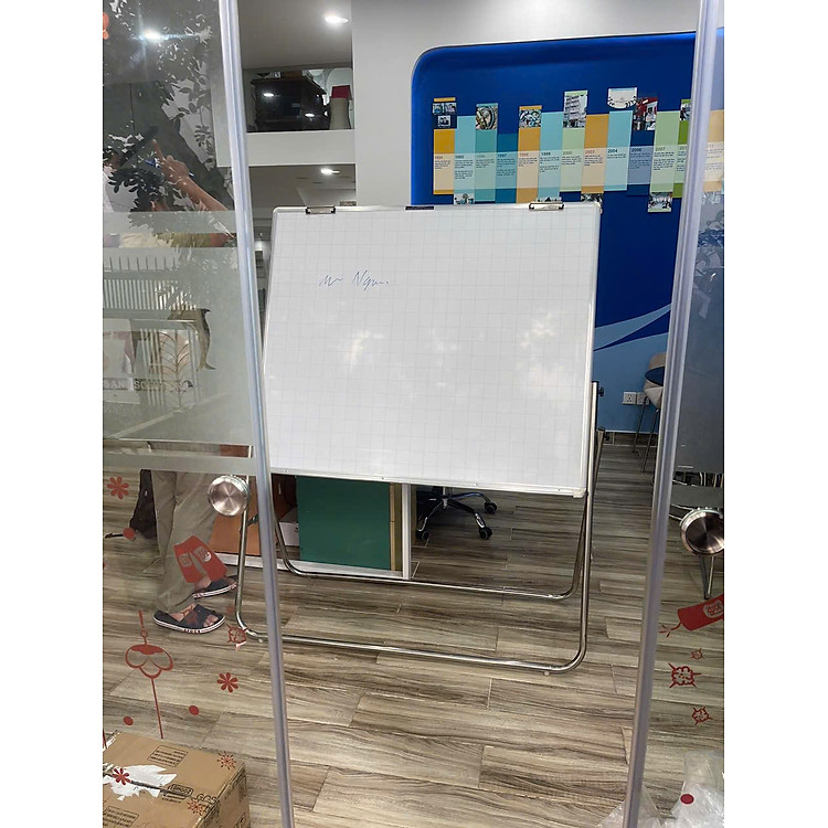 Bảng Flipchart Viết Bút Lông Laminated Chân Inox (120x140cm) - Ảnh 2
