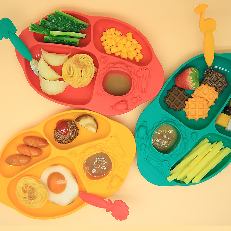 Đĩa ăn dặm silicon chống đổ Yummy Chính hãng Tiết kiệm - Hình ảnh 5