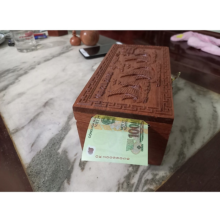 Hộp tiết kiệm gỗ hương