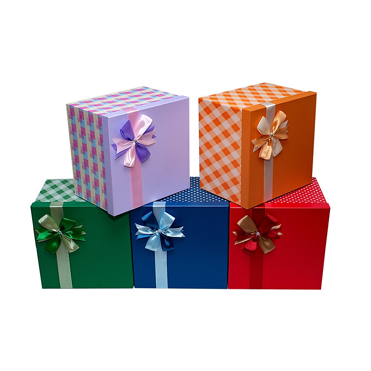 Hộp Quà Vuông V103 (30x30x22 cm)