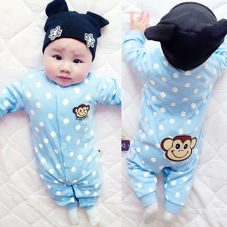 Quần áo bé sơ sinh 0- 12 tháng