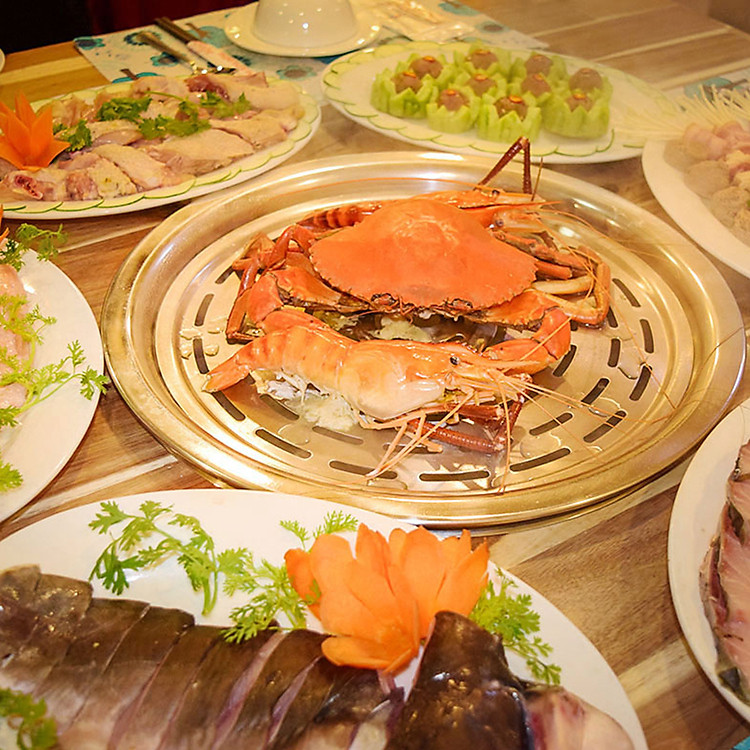 Lẩu Hơi Hải Sản Tươi Ngon Cho 02 - 04 Người – Nhà Hàng Rạng Đông (AD Cả Lễ)