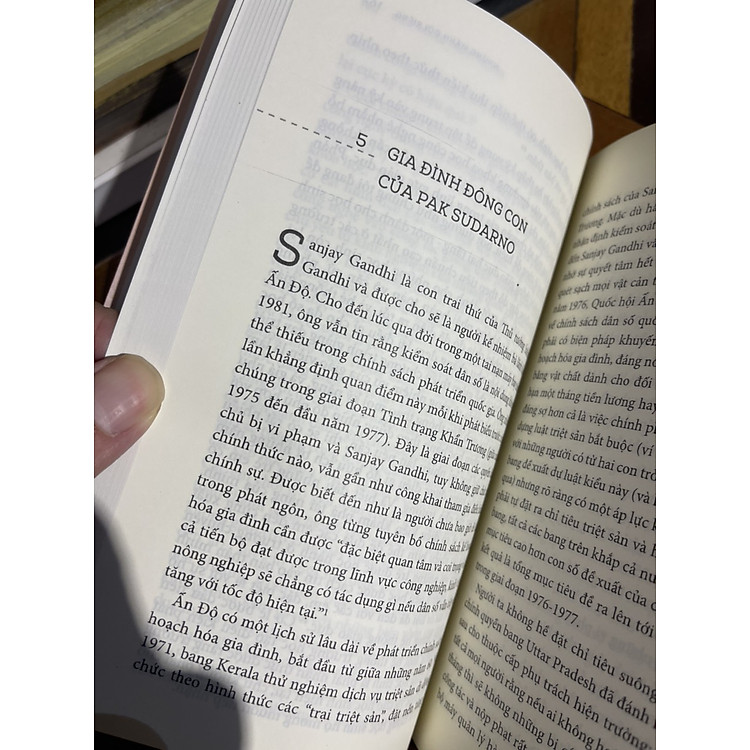 HIỂU NGHÈO THOÁT NGHÈO – Cách Mang Tư Duy Để Thoát Nghèo Trên Thế Giới - Ảnh 3