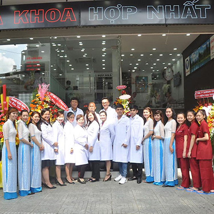 Voucher Dịch Vụ Tẩy Trắng Răng Nha Khoa Bằng Đèn Plasma tại Hệ thống nha khoa Hợp Nhất