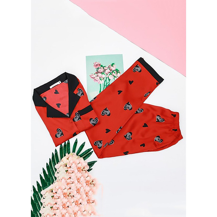 Bộ đồ ngủ lụa mặc nhà dáng pijama dài họa tiết trái tim H068