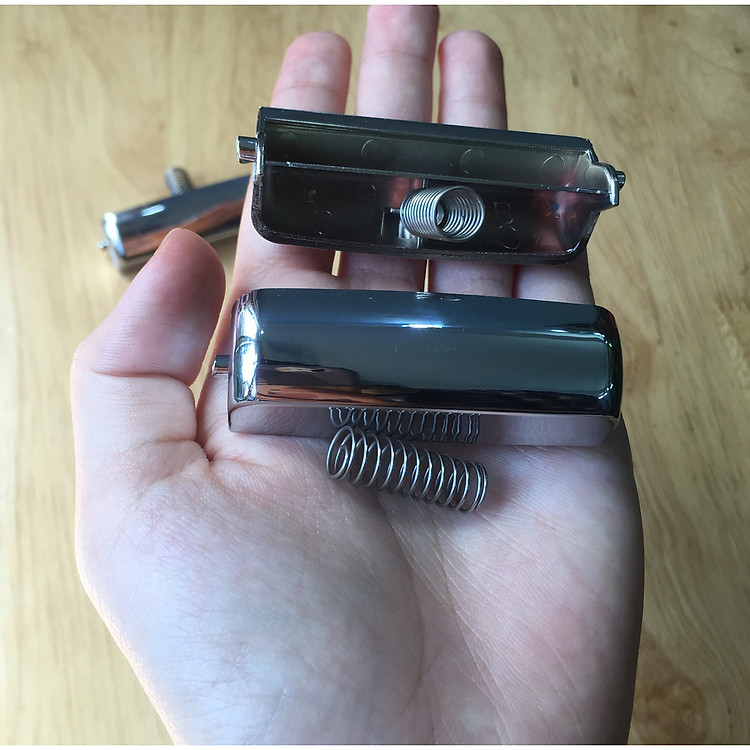 Combo 2 chiếc Lẫy khóa nắp, Phụ Kiện Nồi cơm điện RC-18NMF và RC-10MNF