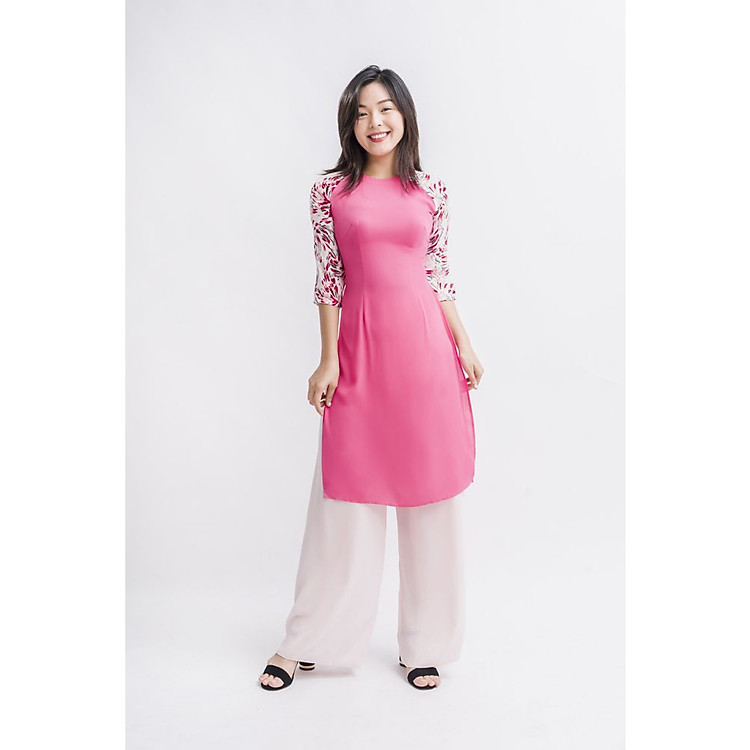 ÁO DÀI CÁCH TÂN HỒNG CÁNH SEN PHỐI TAY