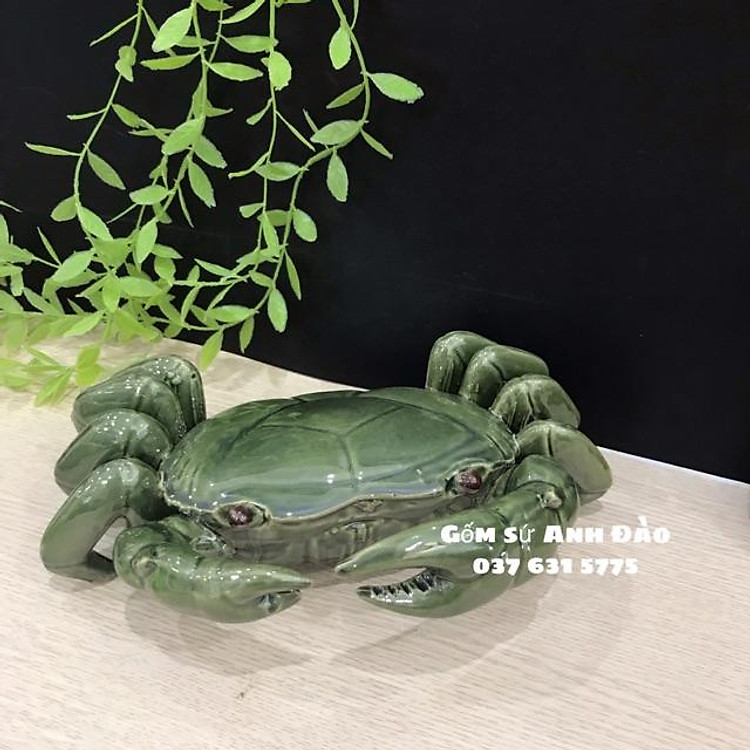 Tượng gốm hình con cua