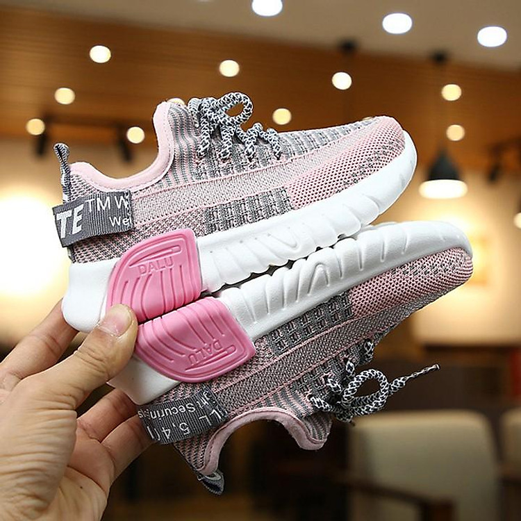 Giày Thể Thao Cho Bé Trai Và Bé Gái Cao Cấp Từ 2 - 16 Tuổi ,Giày Thoáng Khí,Mềm Mại ,Size 26-27