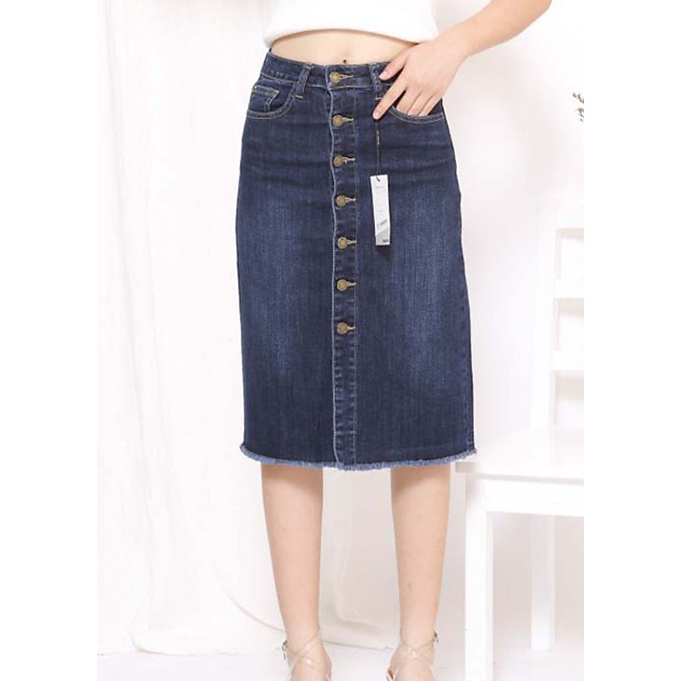 Chân váy bò dài xẻ giữa màu xanh than