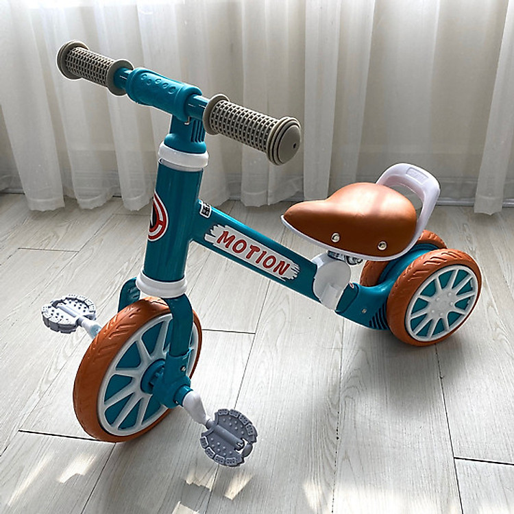 Xe Chòi Chân Motion Thăng Bằng 3 Có Bàn Đạp