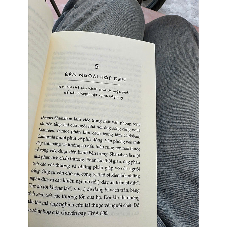 CHẾT CHƯA PHẢI LÀ HẾT: Đời sống kỳ thú của những xác chết - Ảnh 3