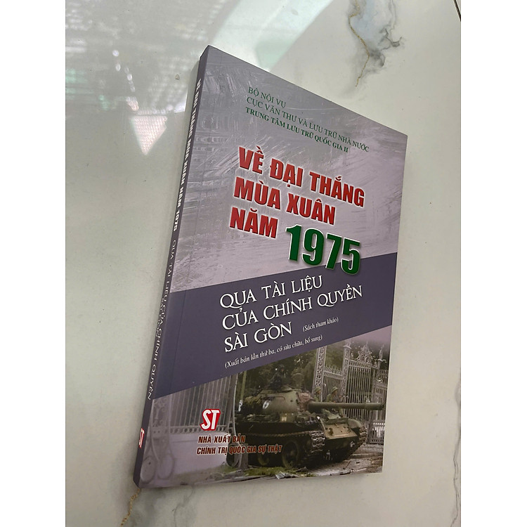 Về đại thắng mùa Xuân năm 1975 qua tài liệu của chính quyển Sài Gòn - Ảnh 3