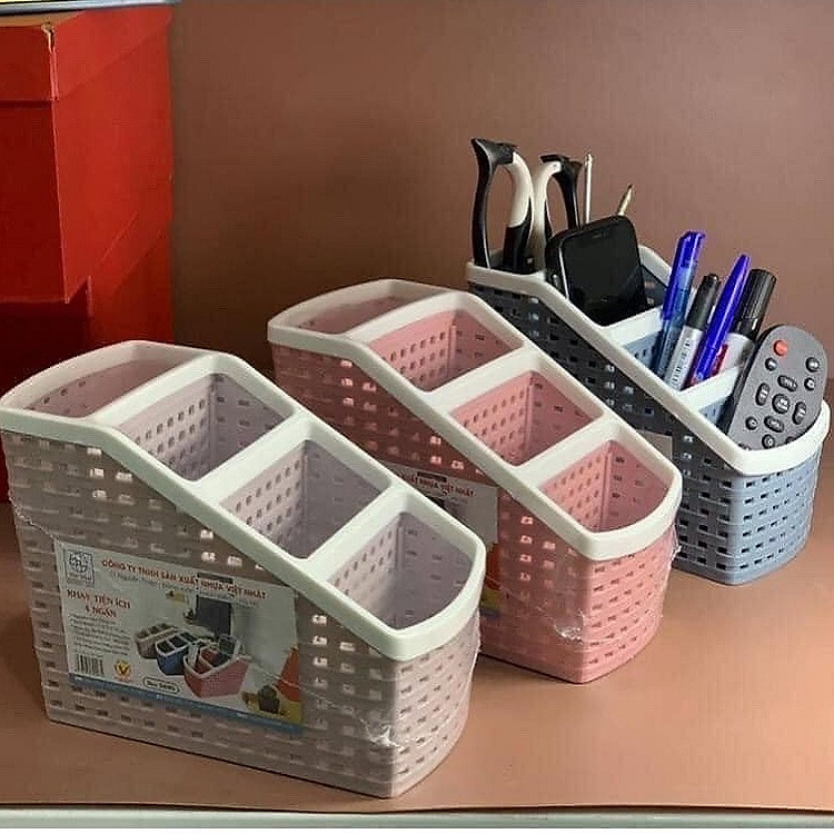 Khay Nhựa Tiện Ích 4 Ngăn Việt Nhật