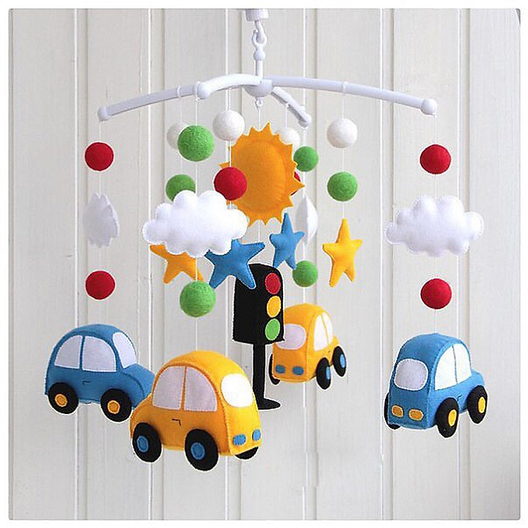 Treo nôi cho bé hình phương tiện giao thông F1