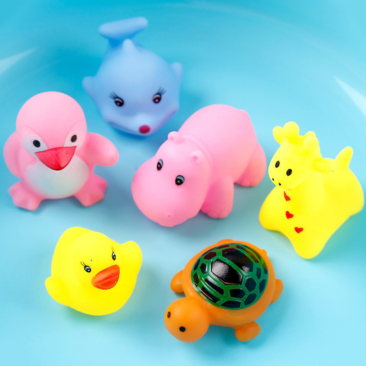 Bộ đồ chơi nhà tắm phát tiếng kêu 6 món cho bé