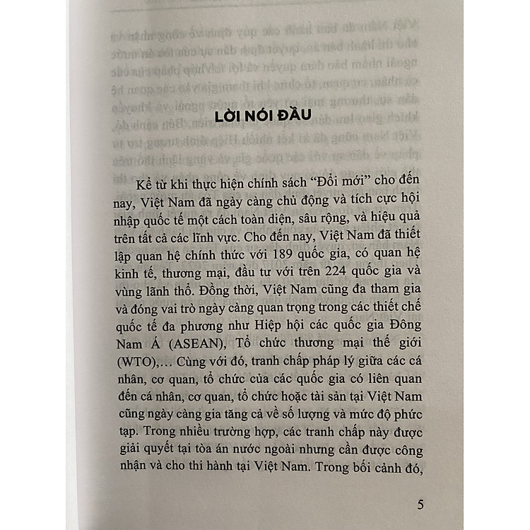 Công Nhận và Cho Thi Hành Bản Án, Quyết Định Dân Sự Của Tòa Án Nước Ngoài Trong Bối Cảnh Toàn Cầu Hóa và Khuyến Nghị Cho Việt Nam - Ảnh 2
