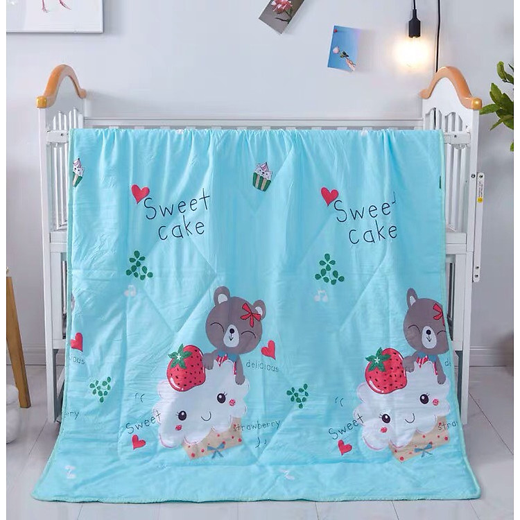 Chăn Bông Siêu Nhẹ Cho Bé Dùng Quanh Năm Loại Tốt (Kích thước 1m1x1m4) - Họa Tiết Bé Trai